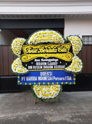 Papan Bunga Duka di Tanjakan Mekar